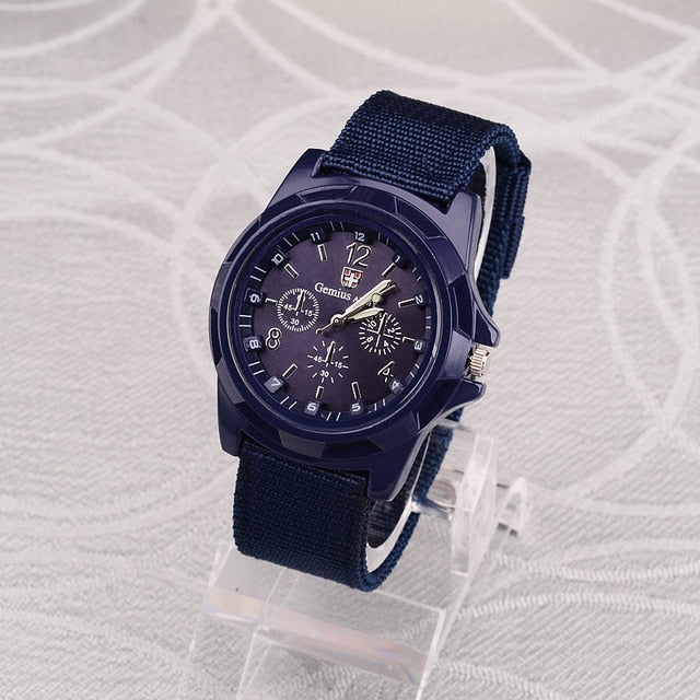 Men Nylon band Military watch